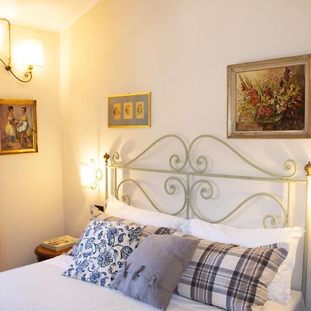 Boutique Hotel Fox'S Inn 산기스티노발다르노 외부 사진