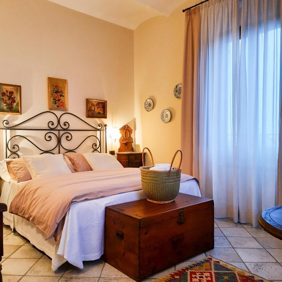Boutique Hotel Fox'S Inn 산기스티노발다르노 외부 사진