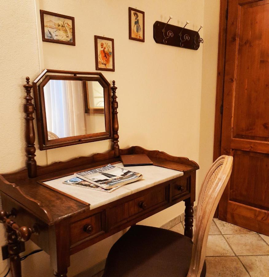 Boutique Hotel Fox'S Inn 산기스티노발다르노 외부 사진