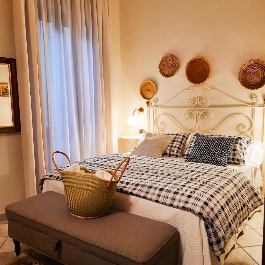 Boutique Hotel Fox'S Inn 산기스티노발다르노 외부 사진