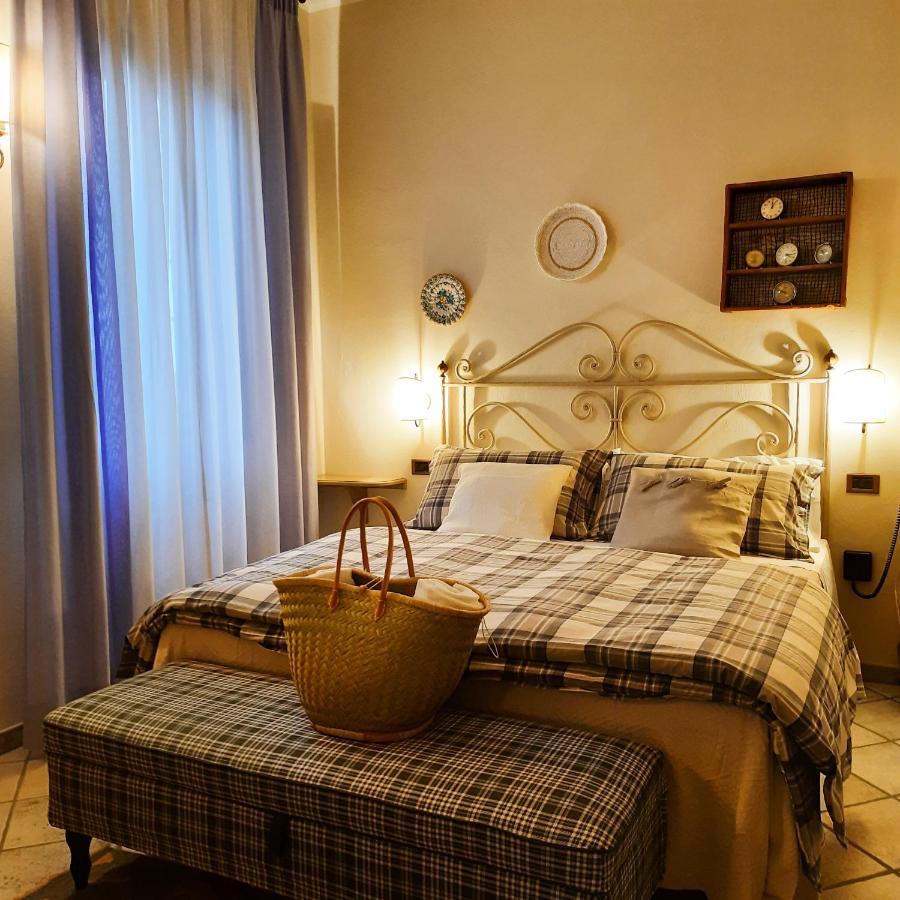 Boutique Hotel Fox'S Inn 산기스티노발다르노 외부 사진