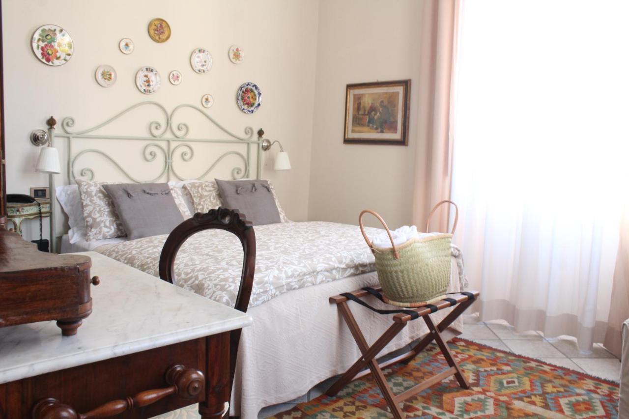 Boutique Hotel Fox'S Inn 산기스티노발다르노 외부 사진